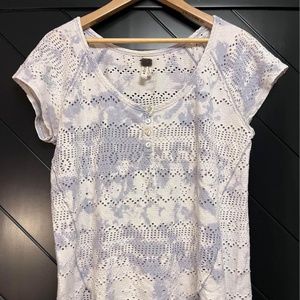 WE THE FREE by Free People Blue Tie Dye Pointelle blouse. Size M